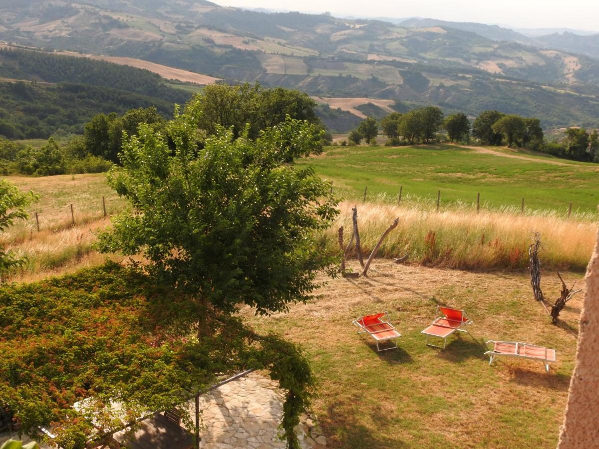 Casale Le Fontanelle Monte Grimano Terme Exterior foto